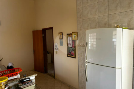 Casa à venda com 2 quartos, sendo 1 suíte,  em Chapadinha, Itapetininga, SP