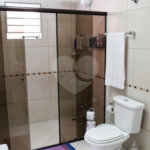 Sobrado à venda com 5 quartos, sendo 3 suítes,  em Santa Teresinha, São Paulo, SP