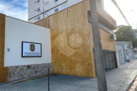 Imóvel Comercial á venda em São Carlos, rua São Sebastião.