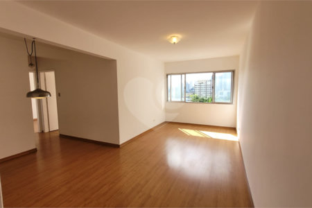 Apartamento à venda com 2 quartos em Santo Amaro, São Paulo, SP