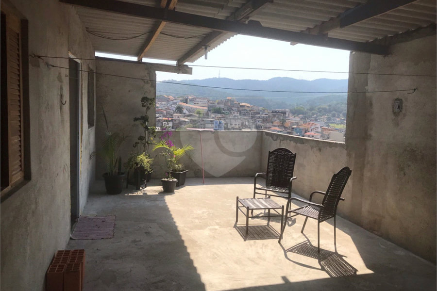 Sobrado à venda com 5 quartos, sendo 1 suíte, em Tremembé, São Paulo, SP