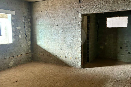 Casa à venda com 4 quartos, sendo 2 suítes, em Portal dos Pinheiros II, Itapetininga, SP