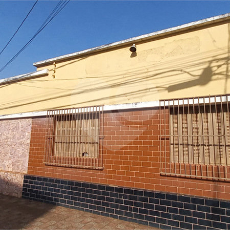 Casa Térrea à venda com 3 quartos em Ipiranga, Ribeirão Preto, SP