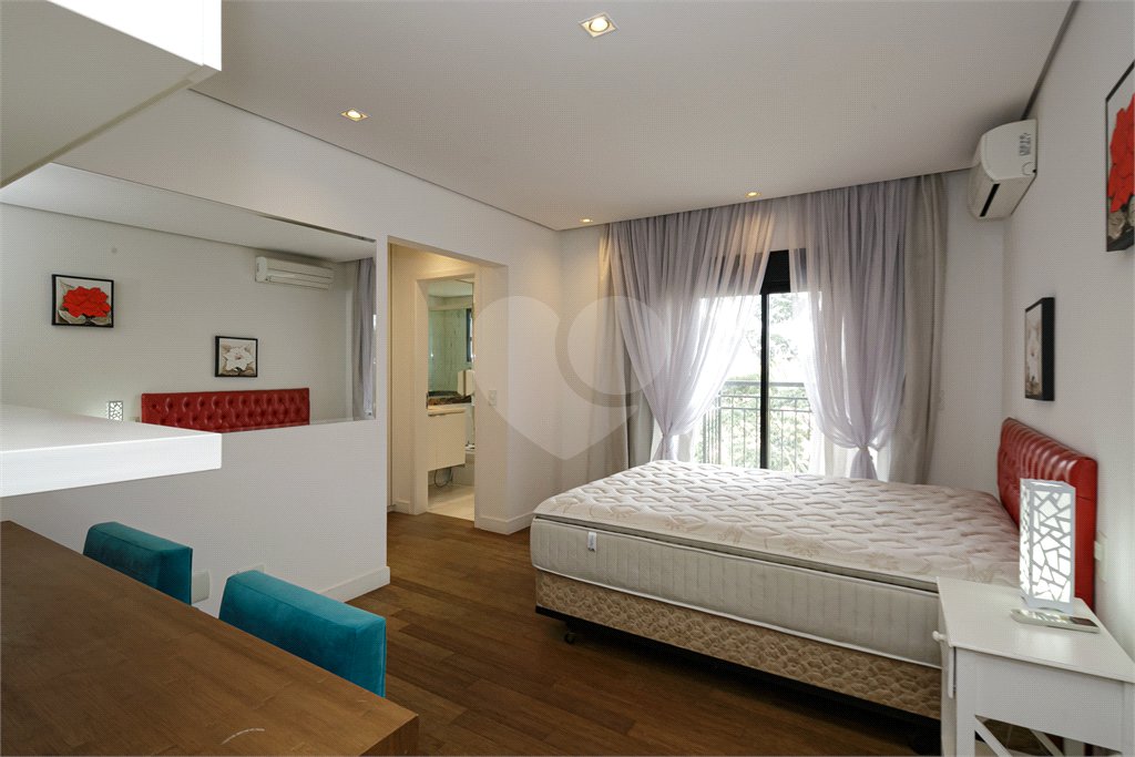 Apartamento à venda com 3 suítes em Alto da Boa Vista, São Paulo, SP