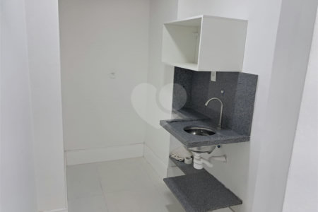 Sala à venda em Alto da Boa Vista, São Paulo, SP