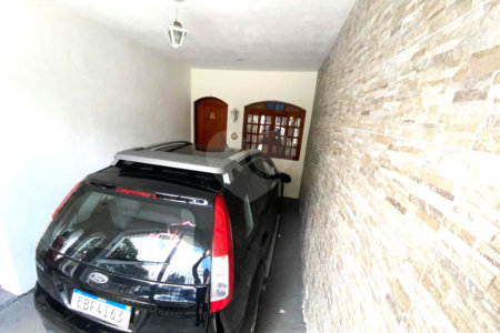 Casa Térrea à venda com 4 quartos em Vila Mazzei, São Paulo, SP