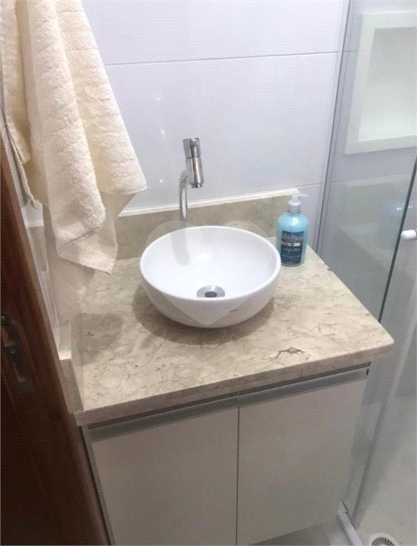 Casa à venda com 2 suítes no condomínio Residence Adelina, São Paulo - SP