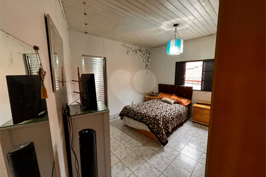 Casa Térrea à venda com 4 quartos, sendo 1 suíte, em Jaçanã, São Paulo, SP
