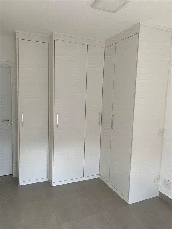 Apartamento à venda com 2 quartos em Vila Suzana, São Paulo, SP