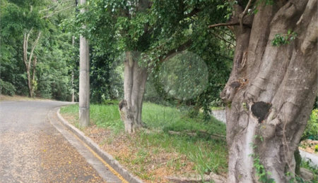 Terreno à venda no condomínio Estância Marambaia, Vinhedo - SP