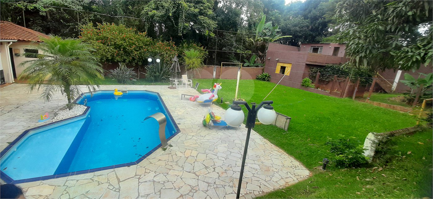 Casa à venda com 3 suítes no condomínio Chacarás Bela Vista, Mairiporã - SP