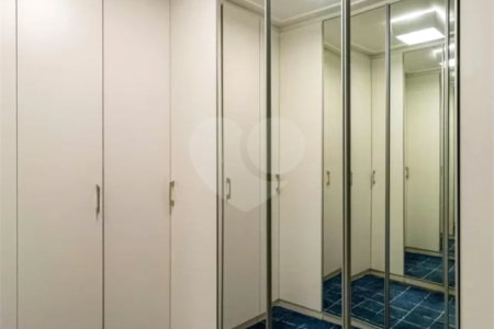 Apartamento à venda com 4 quartos, sendo 3 suítes,  em Paraíso do Morumbi, São Paulo, SP