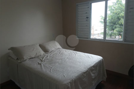 Casa à venda com 3 quartos, sendo 1 suíte, em Jardim Monte Azul, São Paulo, SP