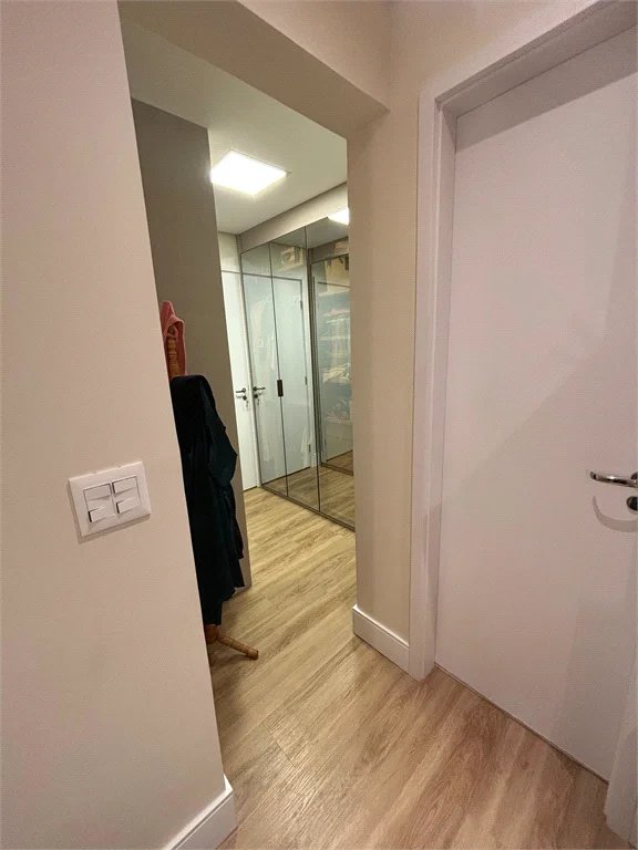 Apartamento à venda com 2 suítes em Vila Anastácio, São Paulo, SP