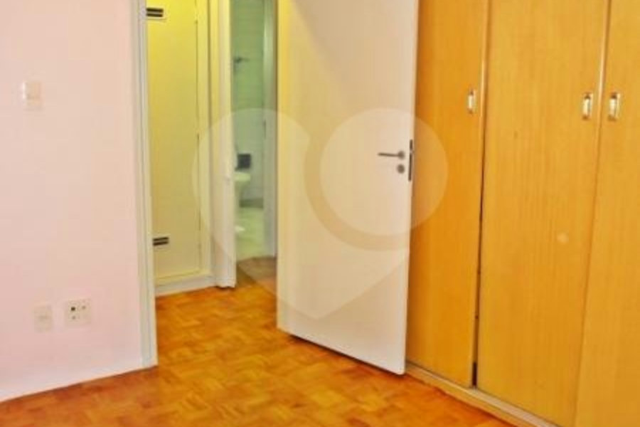 Apartamento à venda com 4 quartos, sendo 1 suíte, em Jardim Paulista, São Paulo, SP