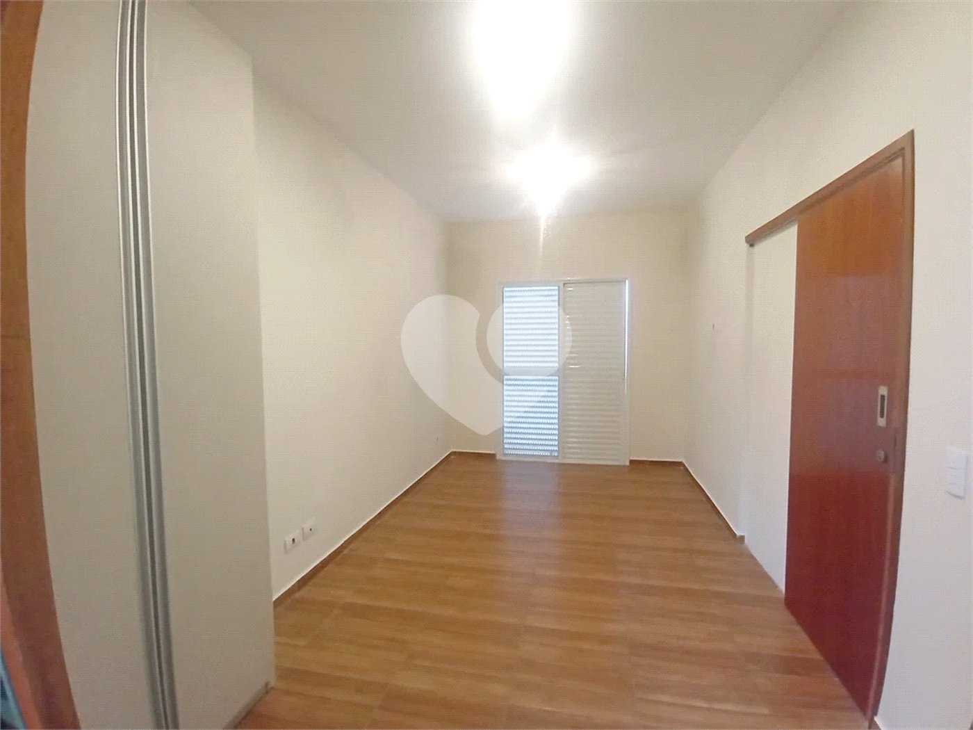 Casa de Vila à venda com 3 suítes em João Xxiii, Vinhedo, SP