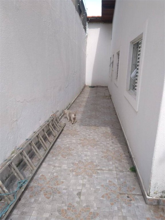 Casa à venda com 4 quartos, sendo 1 suíte,  em Parque Santa Rosa, Suzano, SP