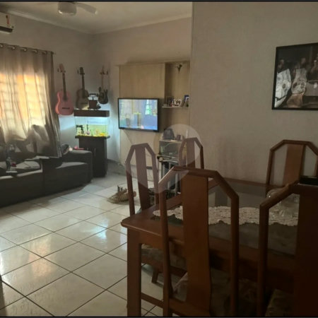 Casa à venda com 3 quartos, sendo 1 suíte,  em Parque Residencial Cândido Portinari, Ribeirão Preto, SP