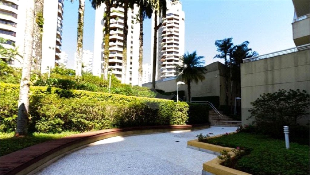 Apartamento à venda com 1 suíte em Paraíso do Morumbi, São Paulo, SP