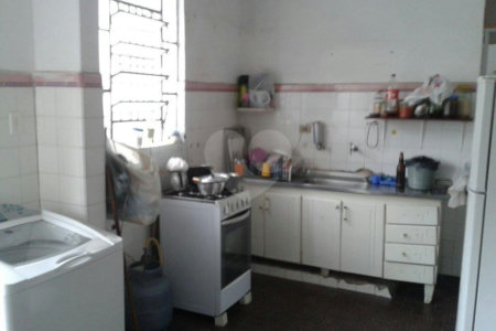 Casa Térrea à venda com 4 quartos, sendo 1 suíte, em Santa Teresinha, São Paulo, SP