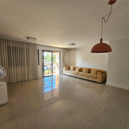 Apartamento para alugar com 3 quartos, sendo 1 suíte, em Alto da Boa Vista, São Paulo, SP
