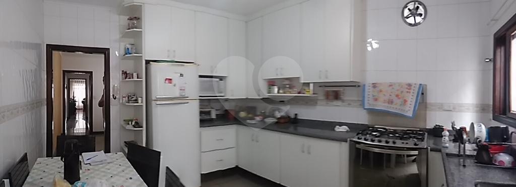 Sobrado à venda com 3 quartos, sendo 1 suíte,  em Vila Guilherme, São Paulo, SP