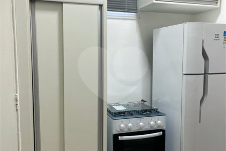 Apartamento para alugar com 1 quarto no Centro, São Paulo, SP