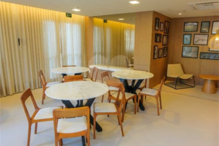 Apartamento à venda com 2 quartos, sendo 1 suíte,  em Botafogo, Rio de Janeiro, RJ