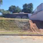 Terreno à venda com 1 suíte no condomínio Jatobás, Vinhedo - SP