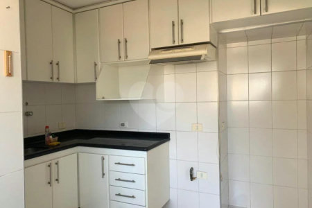 Apartamento à venda com 2 quartos em Vila Cordeiro, São Paulo, SP
