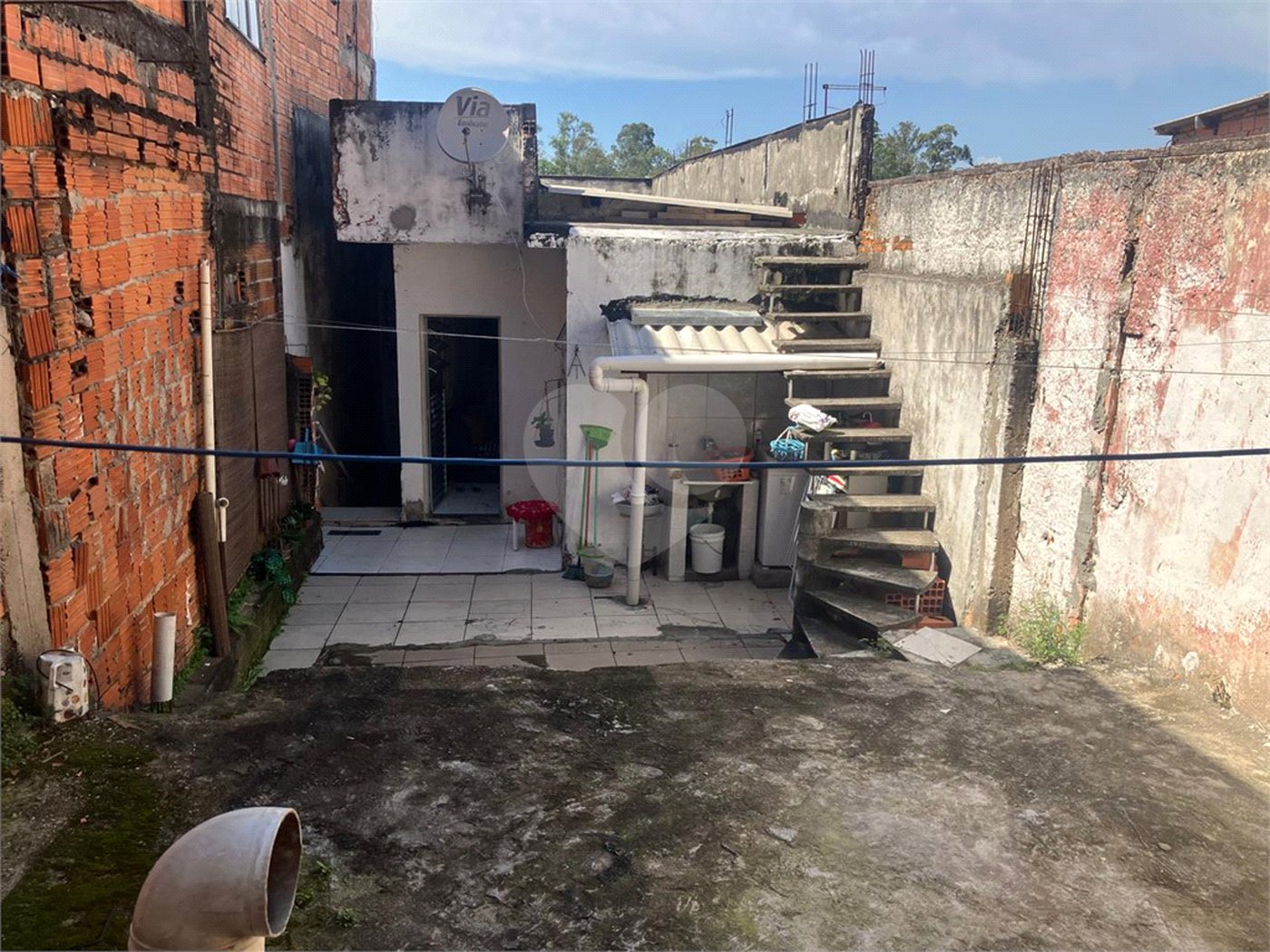 Sobrado à venda com 4 quartos em Tremembé, São Paulo, SP