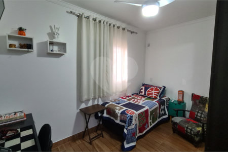 Sobrado à venda com 4 quartos, sendo 2 suítes, em Santa Teresinha, São Paulo, SP