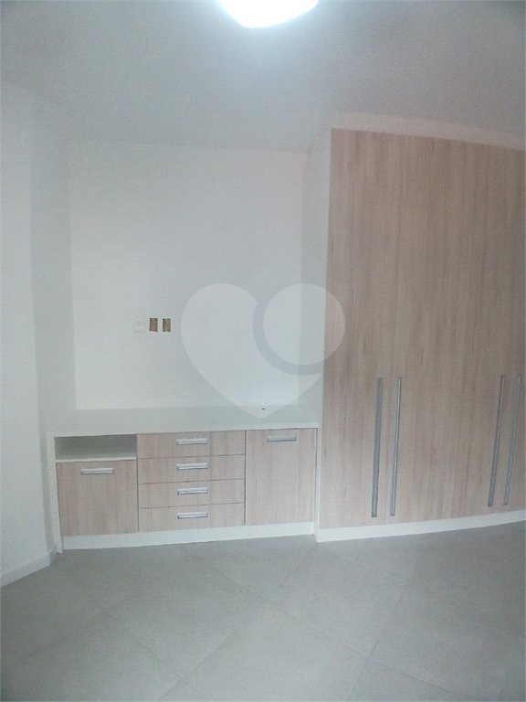 Apartamento à venda com 2 quartos, sendo 1 suíte, em Lagoa, Rio de Janeiro, RJ