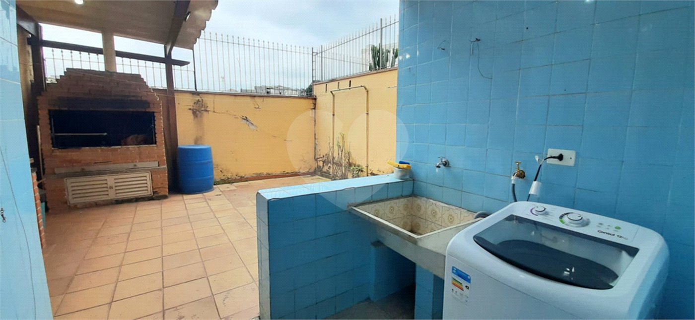 Sobrado à venda com 2 quartos em Tremembé, São Paulo, SP