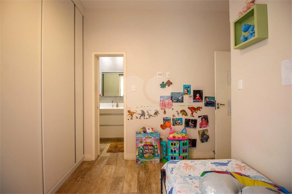 Apartamento à venda com 3 quartos, sendo 2 suítes,  em Tijuca, Rio de Janeiro, RJ
