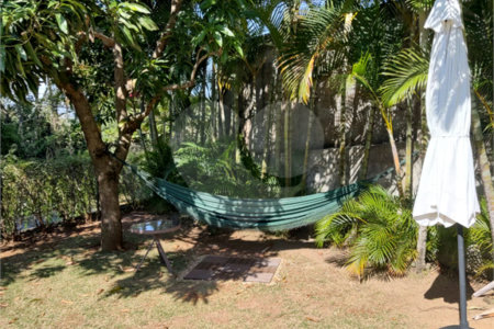 Casa à venda com 4 quartos, sendo 3 suítes, no condomínio Estância Marambaia, Vinhedo - SP