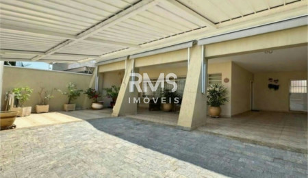 Casa à venda com 4 quartos, sendo 1 suíte,  no Brasil, Itu, SP