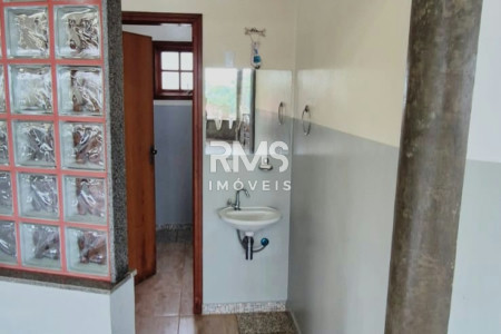 Chácara à venda com 4 suítes em Distrito de Porto, Capela do Alto, SP