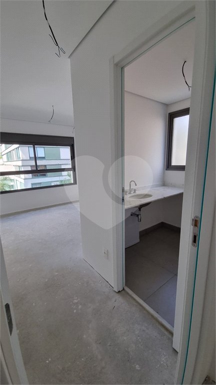 Apartamento à venda com 2 quartos, sendo 1 suíte, em Vila Nova Conceição, São Paulo, SP