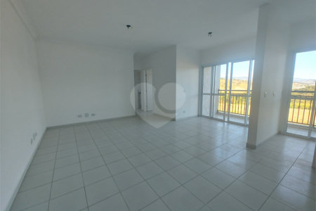 Apartamento para alugar com 3 quartos, sendo 1 suíte,  em Jardim das Palmeiras, Atibaia, SP
