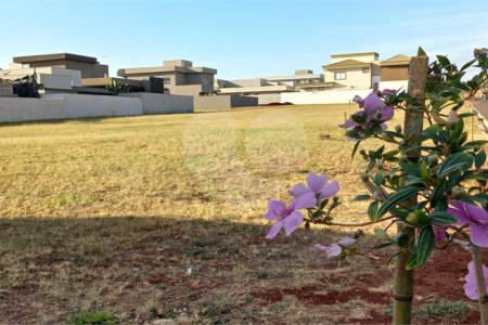 Terreno à venda em Residencial Alto do Castelo, Ribeirão Preto, SP