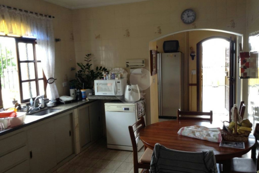 Casa Térrea à venda com 3 quartos, sendo 1 suíte, em Tremembé, São Paulo, SP