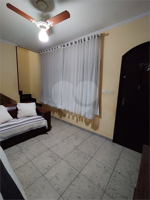 Casa à venda com 2 quartos no condomínio Casa Geminada, São Paulo - SP