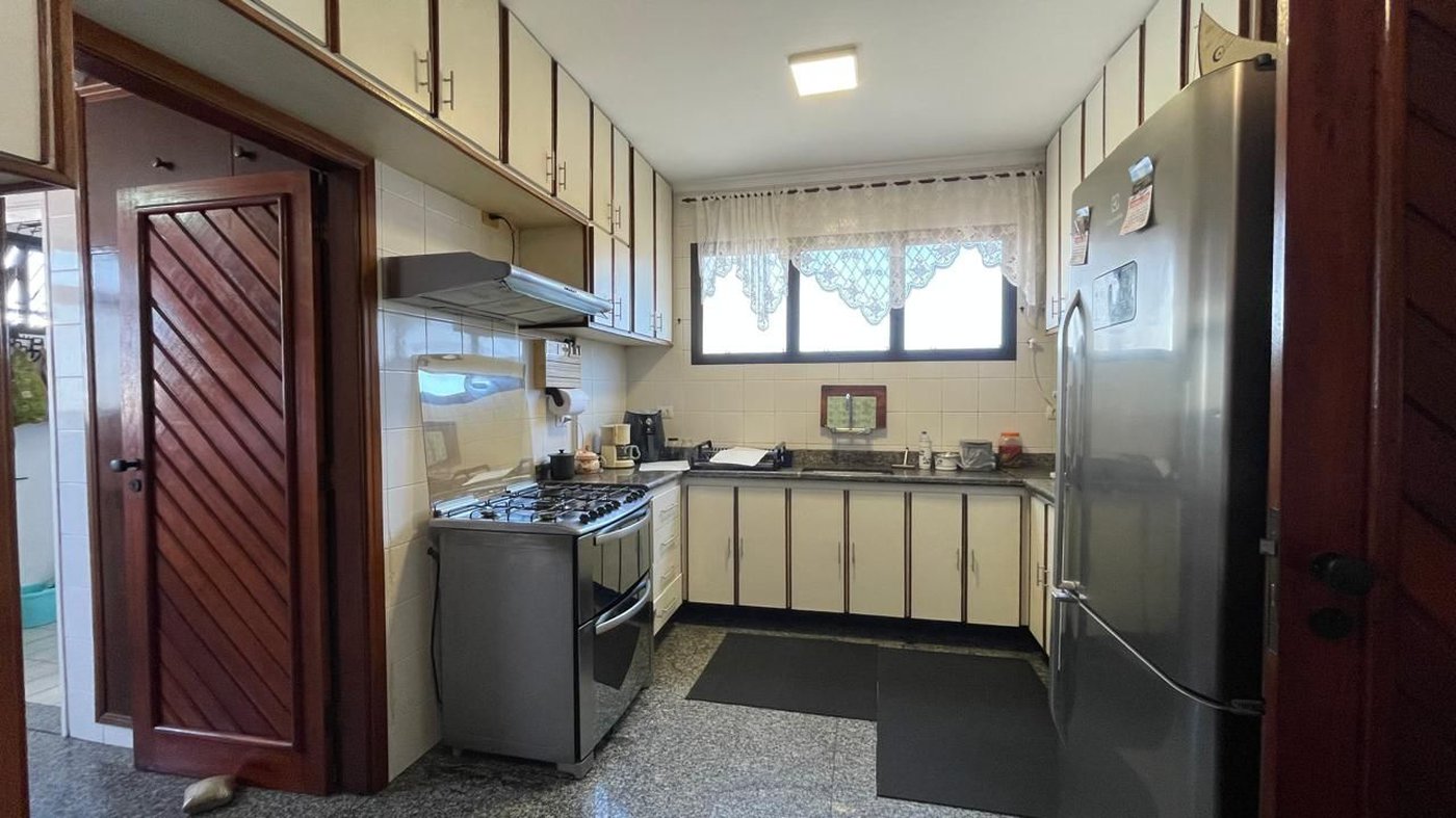 Apartamento com 4 dormitórios à venda, 180 m² por R$ 1.585.000,00 - Embaré - Santos/SP