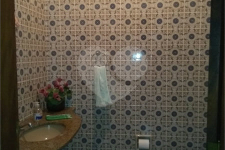 Sítio à venda com 5 suítes no Centro, Araçoiaba da Serra, SP