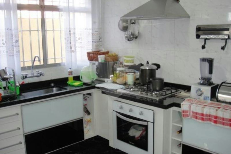 Sobrado à venda com 3 quartos, sendo 2 suítes, em Vila Mazzei, São Paulo, SP
