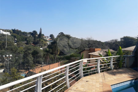 Casa à venda com 5 suítes em Jardim Leonor, São Paulo, SP