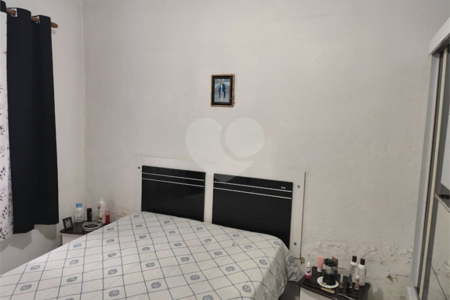 Casa Térrea à venda com 2 quartos em Parque Peruche, São Paulo, SP