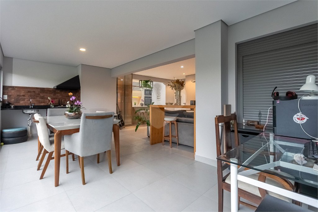 Apartamento à venda com 3 suítes em Jardim Prudência, São Paulo, SP