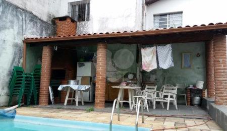 Casa à venda com 3 quartos em Horto, São Paulo, SP